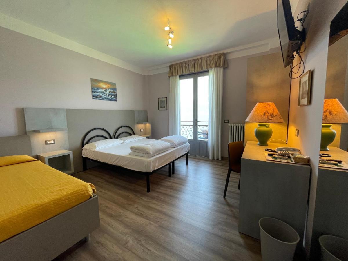Hotel Rabay Brenzone sul Garda Bagian luar foto