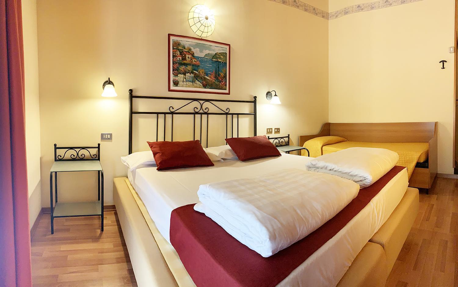 Hotel Rabay Brenzone sul Garda Bagian luar foto