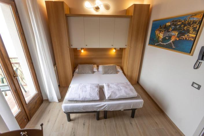 Hotel Rabay Brenzone sul Garda Bagian luar foto
