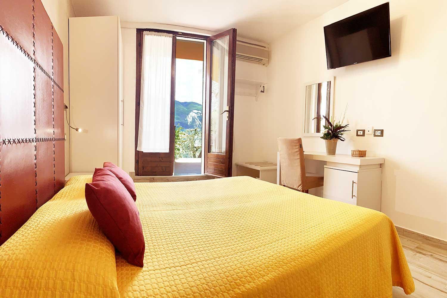 Hotel Rabay Brenzone sul Garda Bagian luar foto